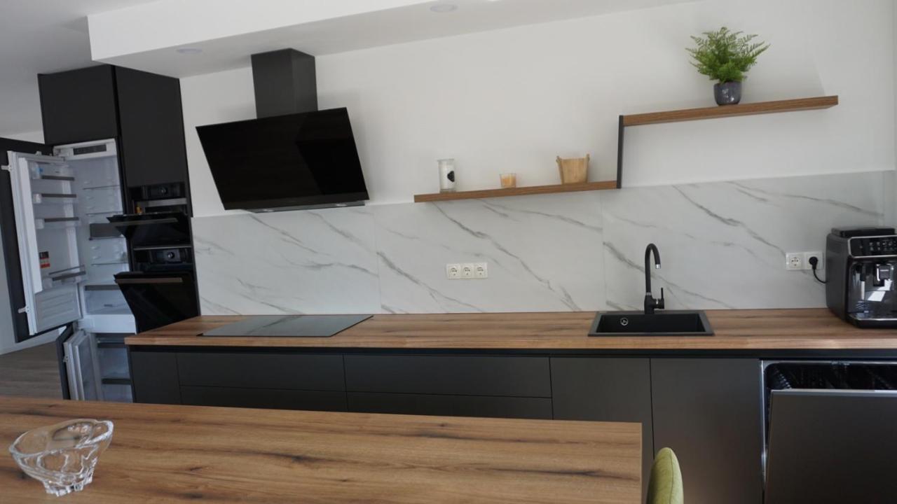 Apartments Jozef Vodice Ngoại thất bức ảnh